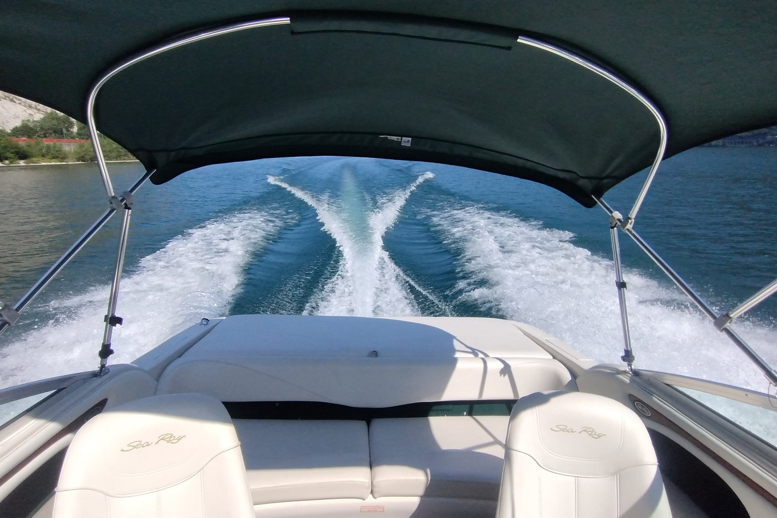 Sea Ray 190 Cabin on Lake Como